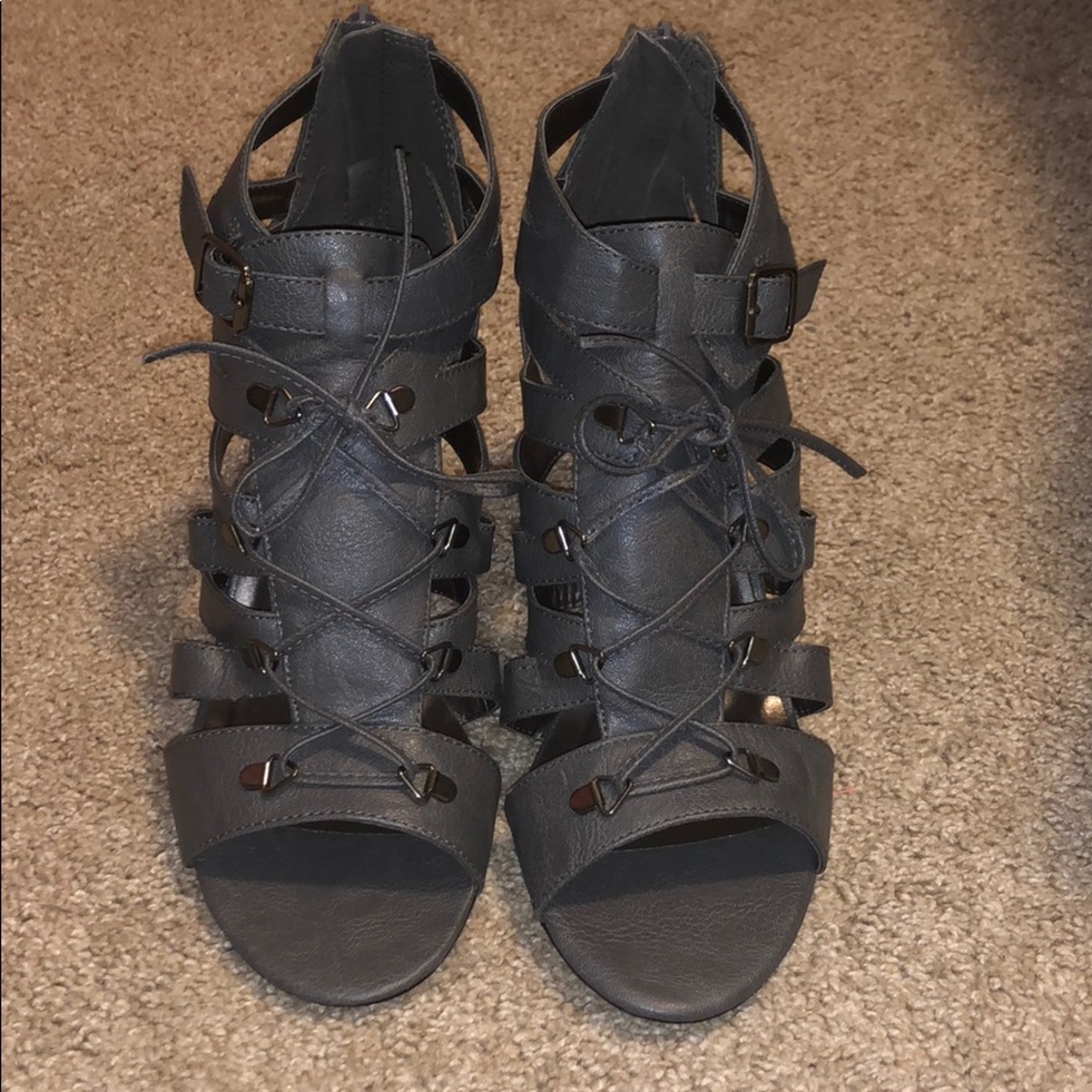 Maurices sandals